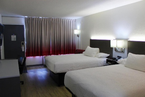 Ramada by Wyndham Harrisonburg image 25